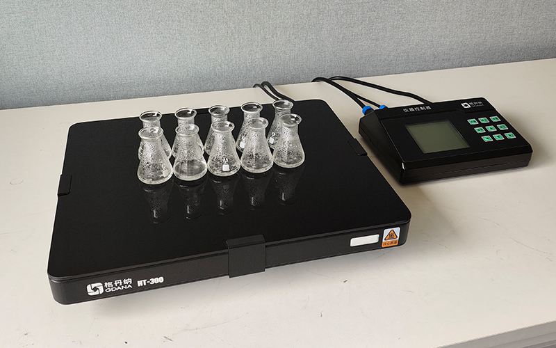 實(shí)驗(yàn)電熱板