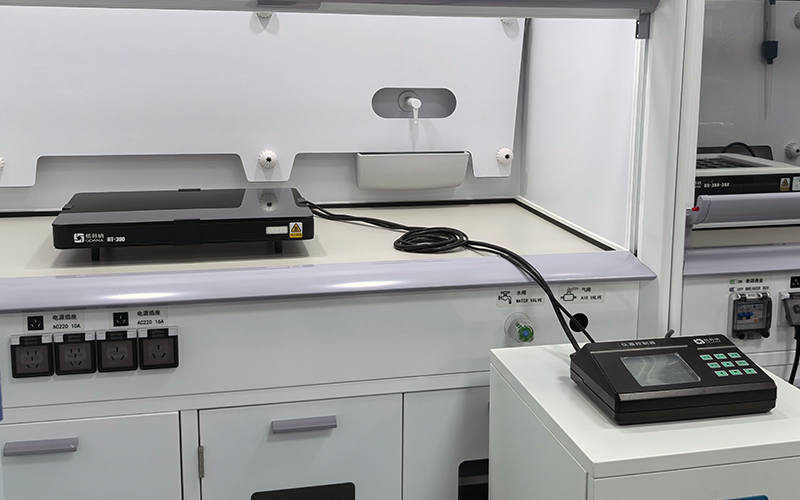 格丹納實(shí)驗(yàn)加熱板的性能優(yōu)勢(shì)與多領(lǐng)域應(yīng)用